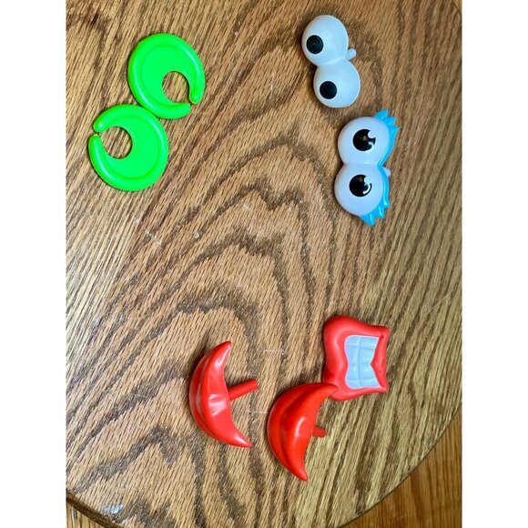 Mrs Potato Head Children’s Plastic Play Toy Hasbro 2010 - Picture 4 of 6